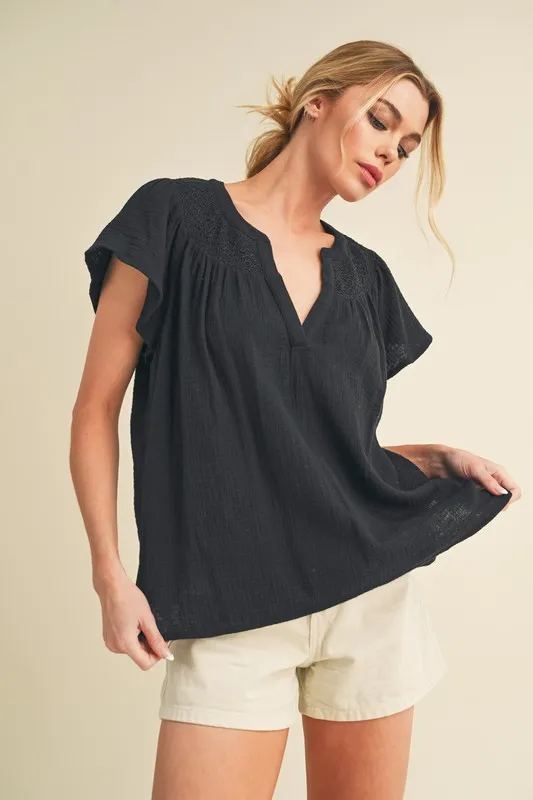Embroidered Trim Side Slit Notched Short Sleeve Blouse, image 2