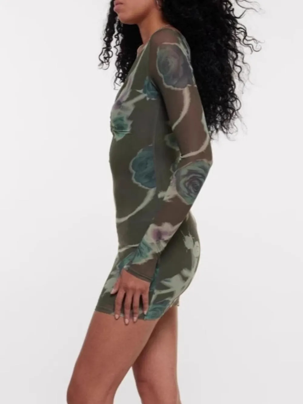 Long Sleeve Bodycon Dress with Keyhole Detail, image 3