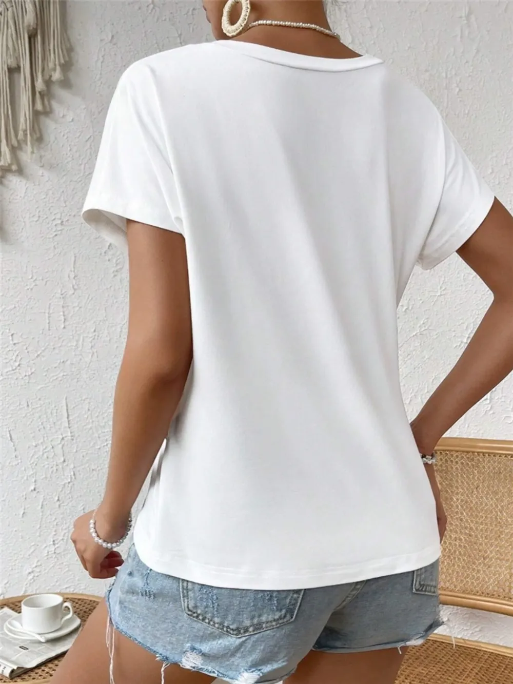 Asymmetric Hem Round Neck T-Shirt, image 6