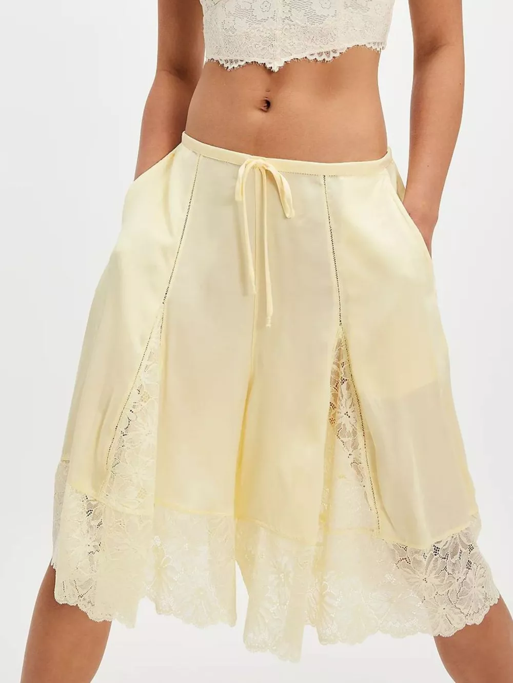 Lace Detail Shorts, image 3