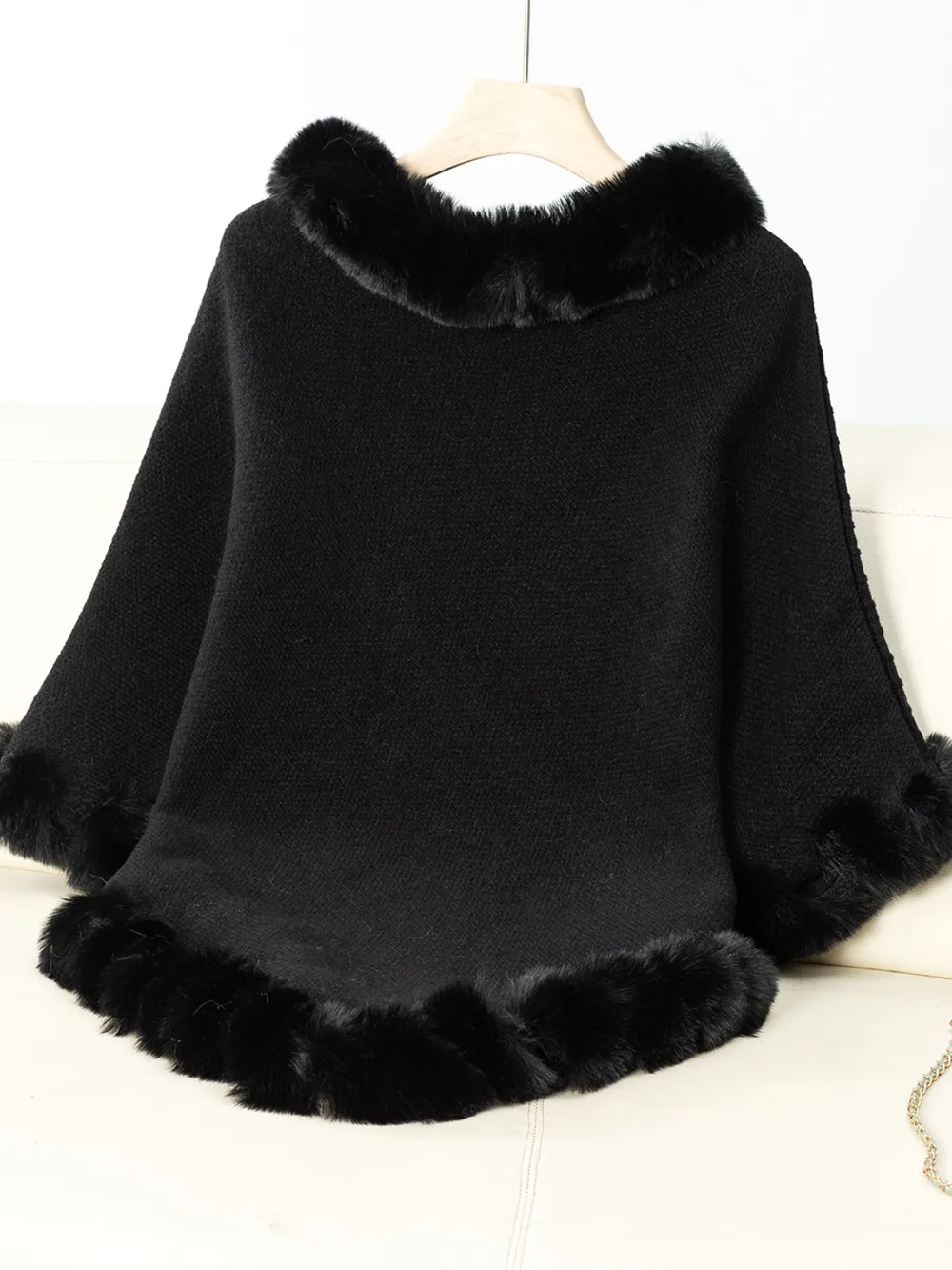 Fuzzy Trim Texture Three-Quarter Sleeve Poncho, image 17