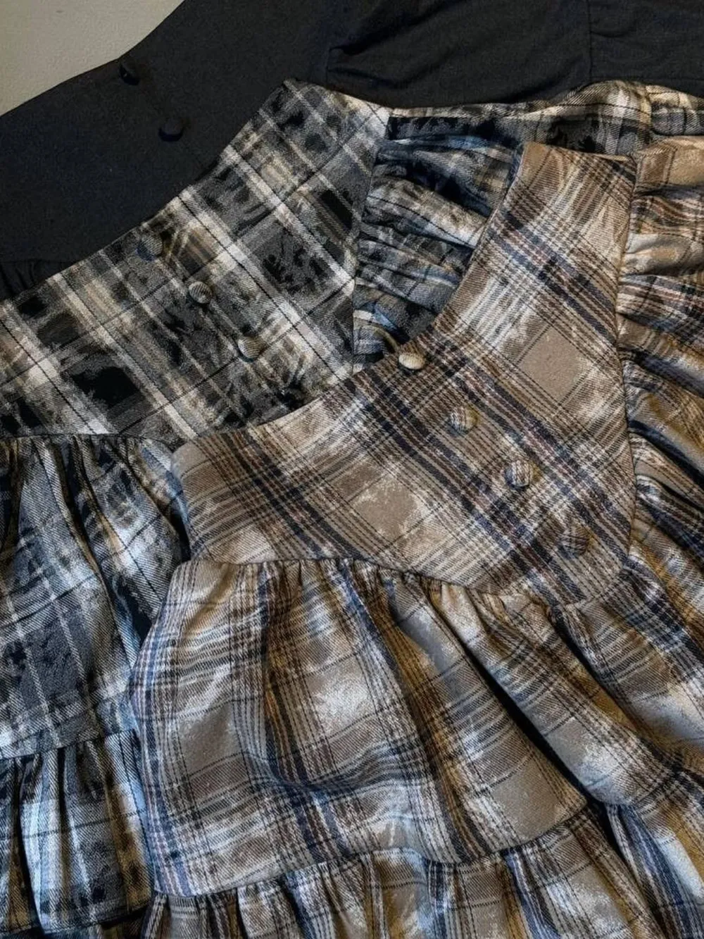 Lantern Sleeve Shirt and Ruffled Skirt Set, image 9