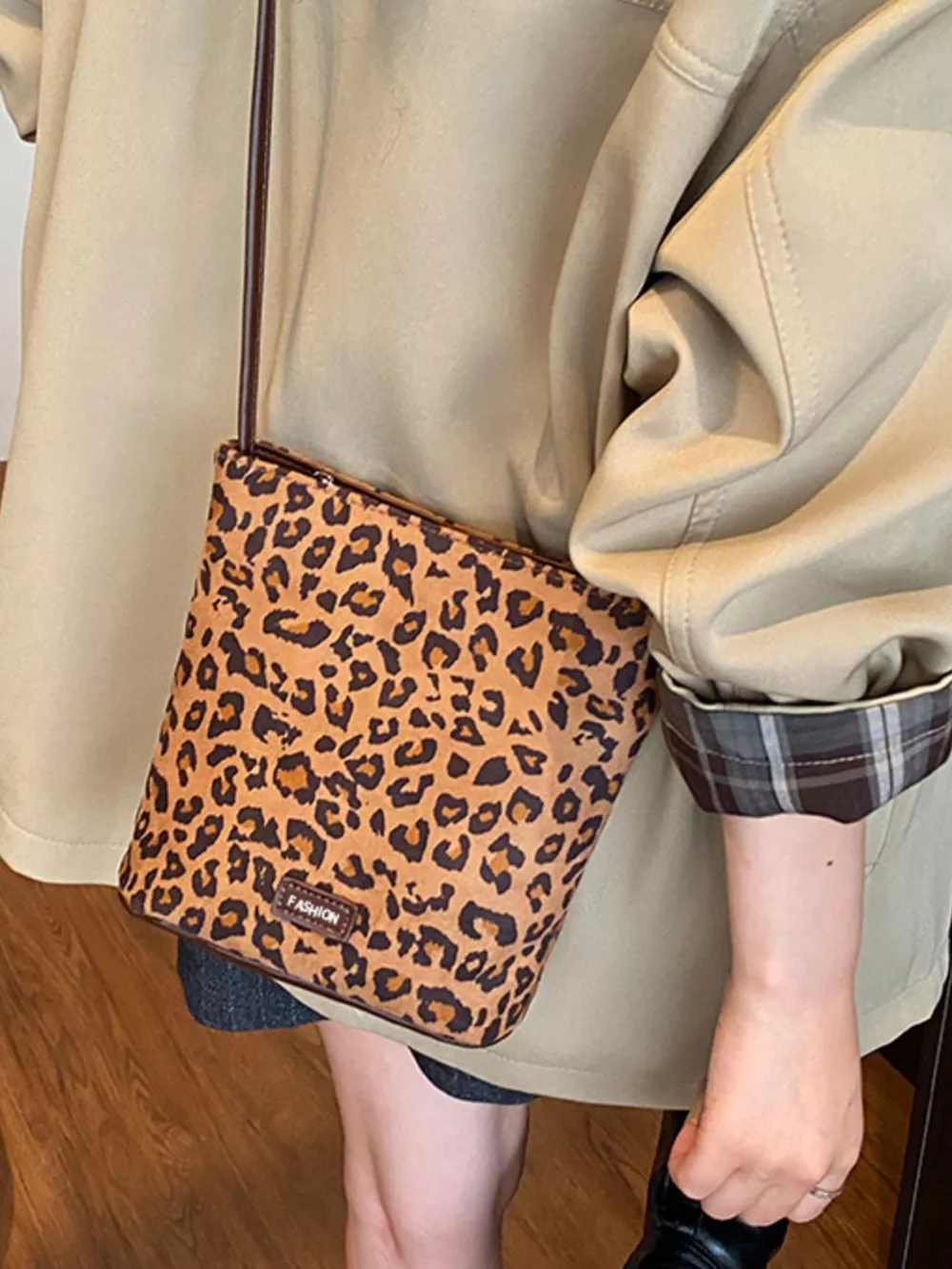 Leopard Print Crossbody Bag, image 3