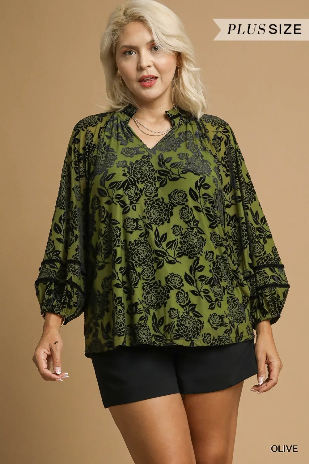 Full Size Floral Velvet Blouse with Balloon Sleeves Plus Size, image 3