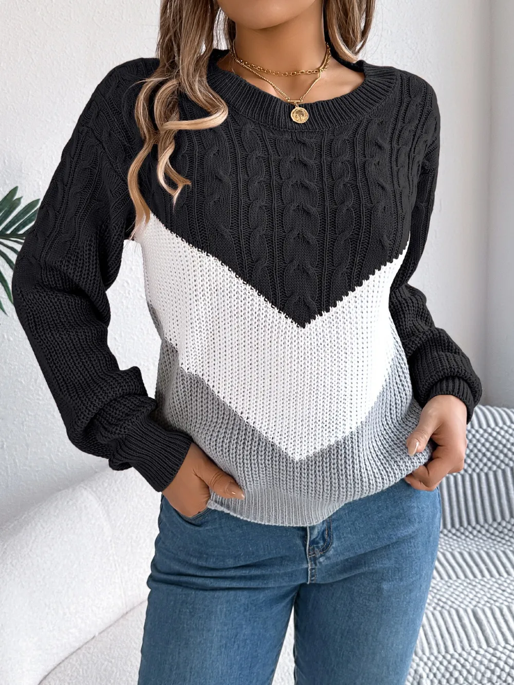 Cable-Knit Color Block Round Neck Sweater, image 10