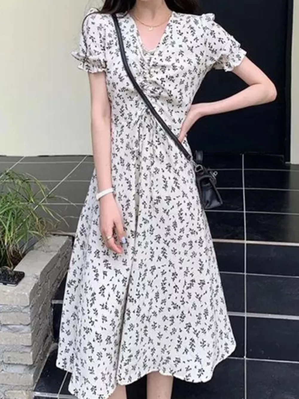 Floral Print Puff Sleeve Midi Dress, image 5