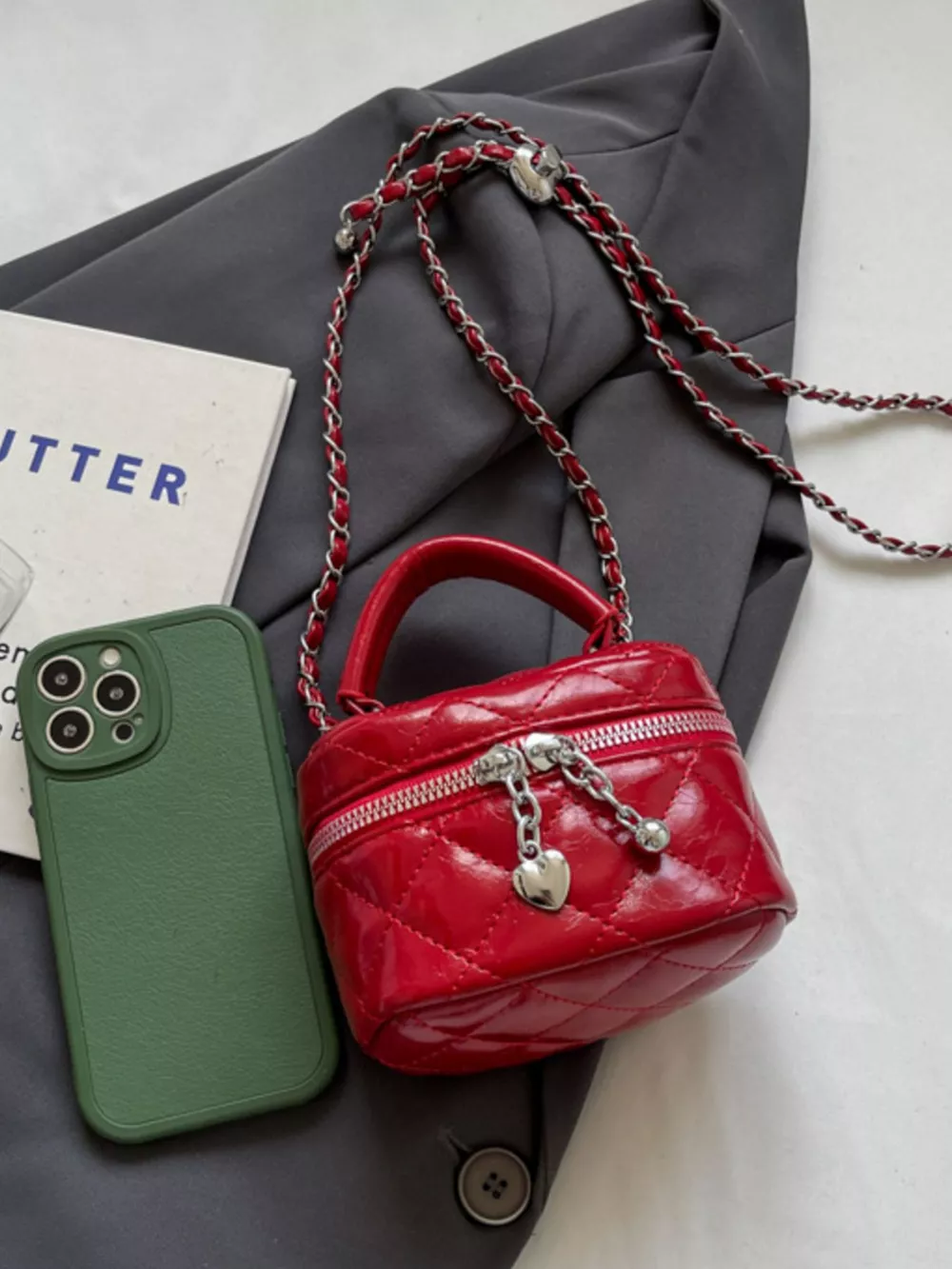 Quilted Pattern Crossbody Bag