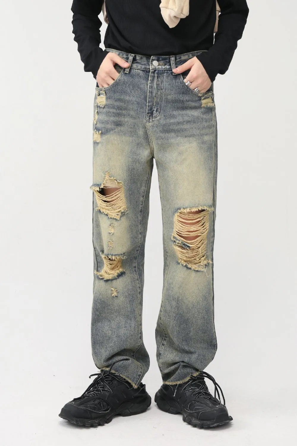 Distressed Mid Rise Jeans with Pockets, image 2