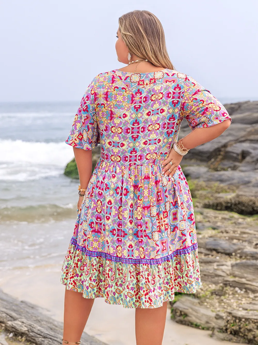 Plus Size Lace Detail Printed Half Sleeve Dress, image 5