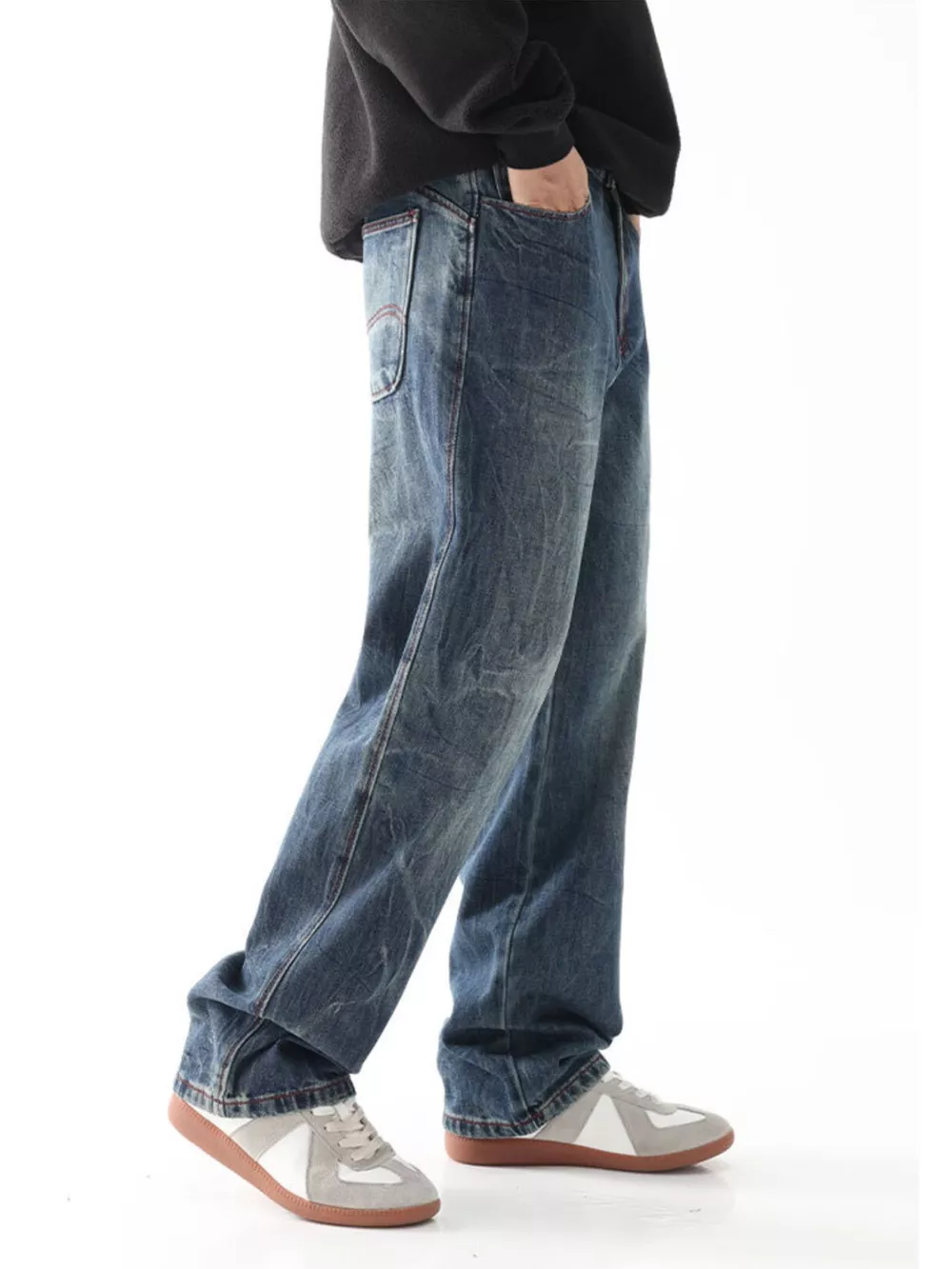 Men's Vintage Wash Loose Fit Jeans, image 4