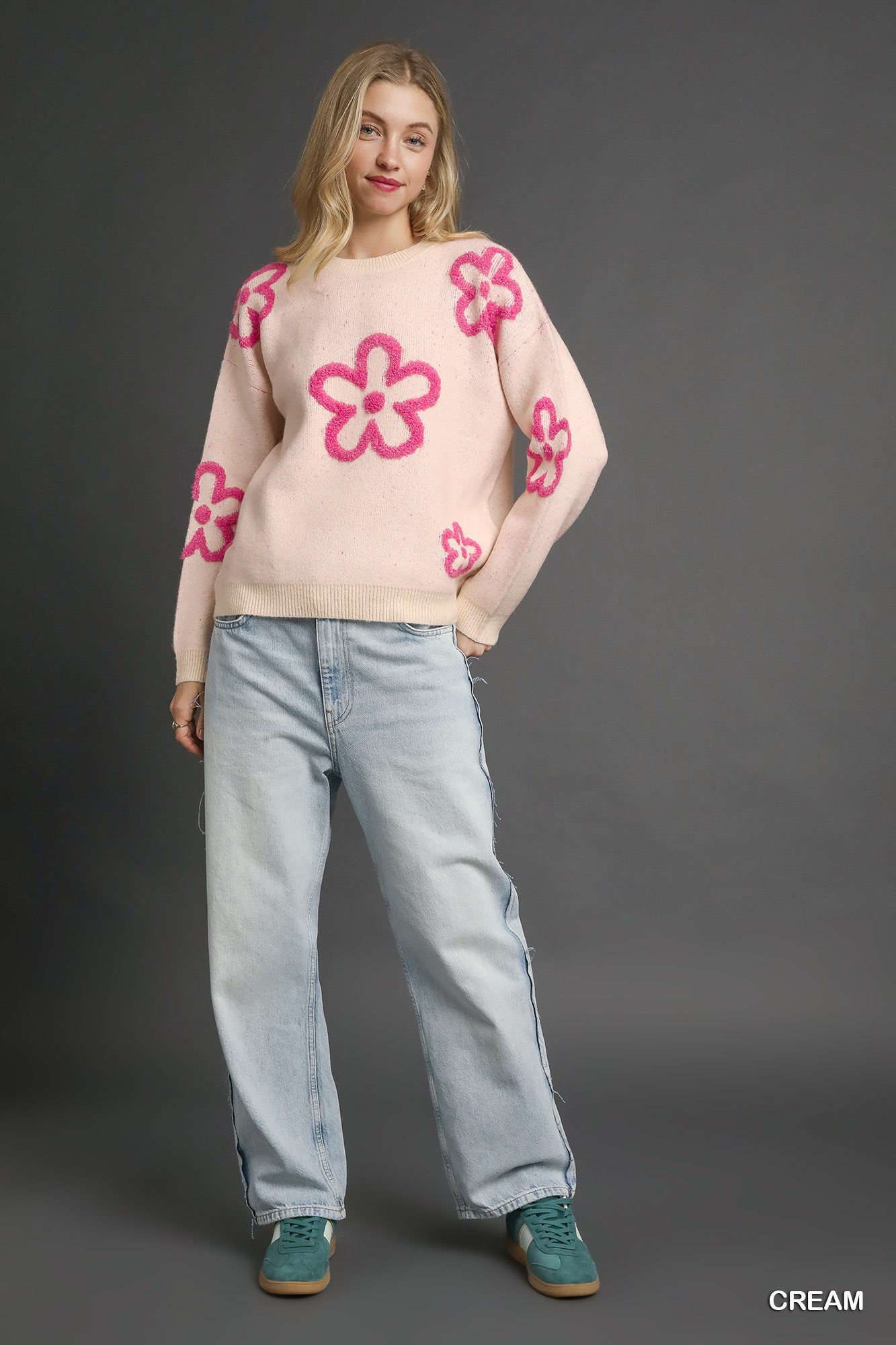 Round Neck Sweater with Pink Floral Accents, image 4