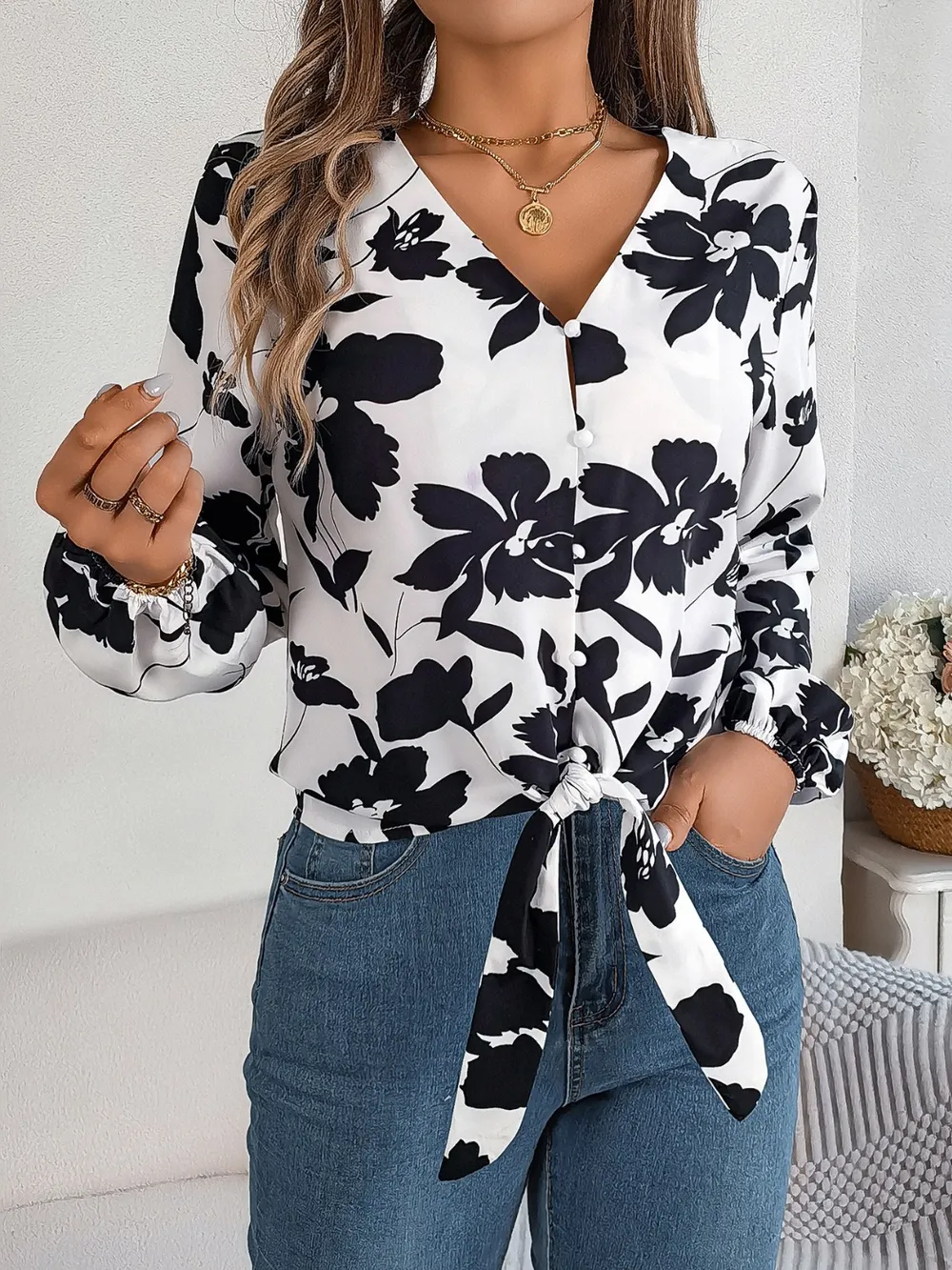 Printed V-Neck Long Sleeve Blouse, image 5