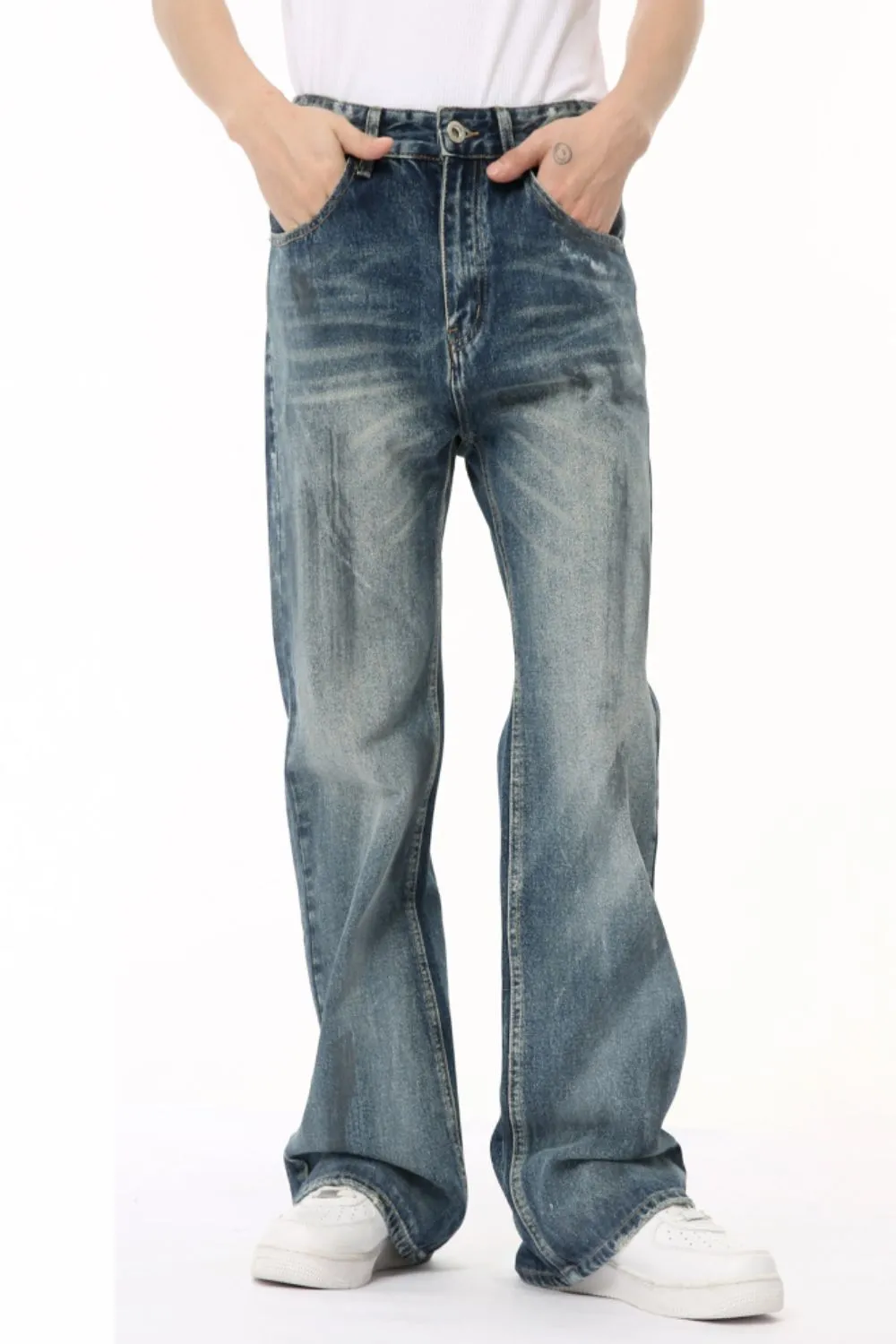 Cat's Whiskers Jeans with Pockets