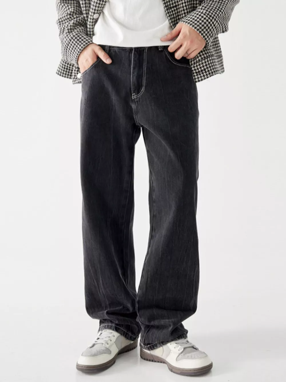 Men's Vintage Wash Loose Fit Jeans, image 8