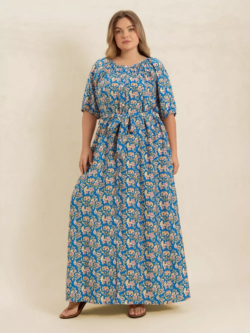 Plus Size Floral Print Maxi Dress with Side Slit, image 3