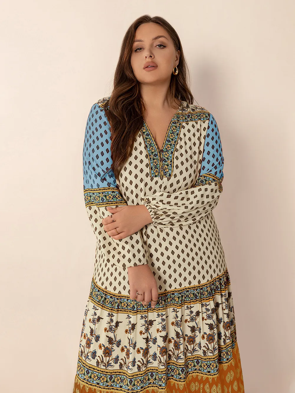 Plus Size Printed V-Neck Balloon Sleeve Maxi Dress, image 5