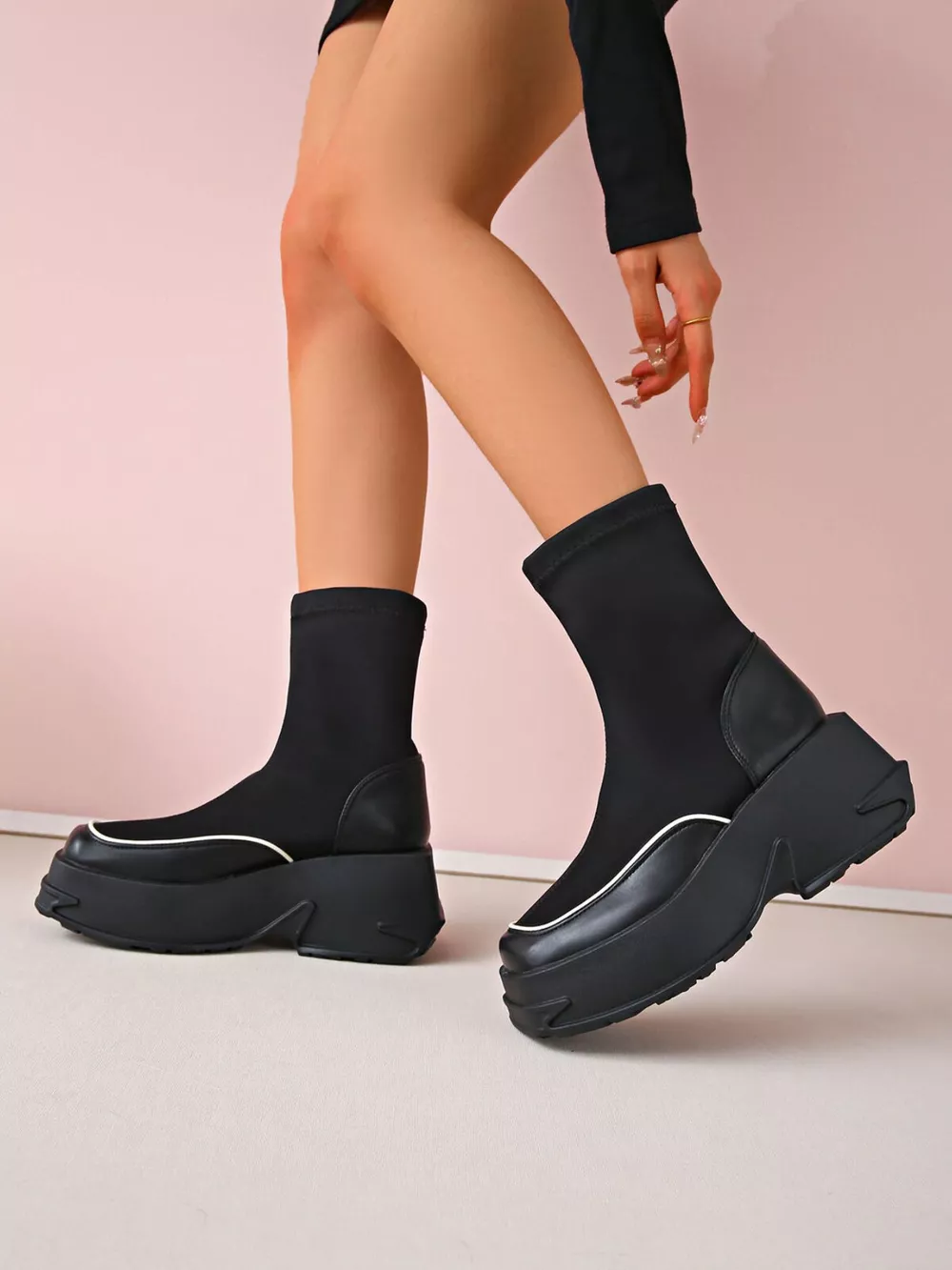 Round Toe Platform Boots, image 3