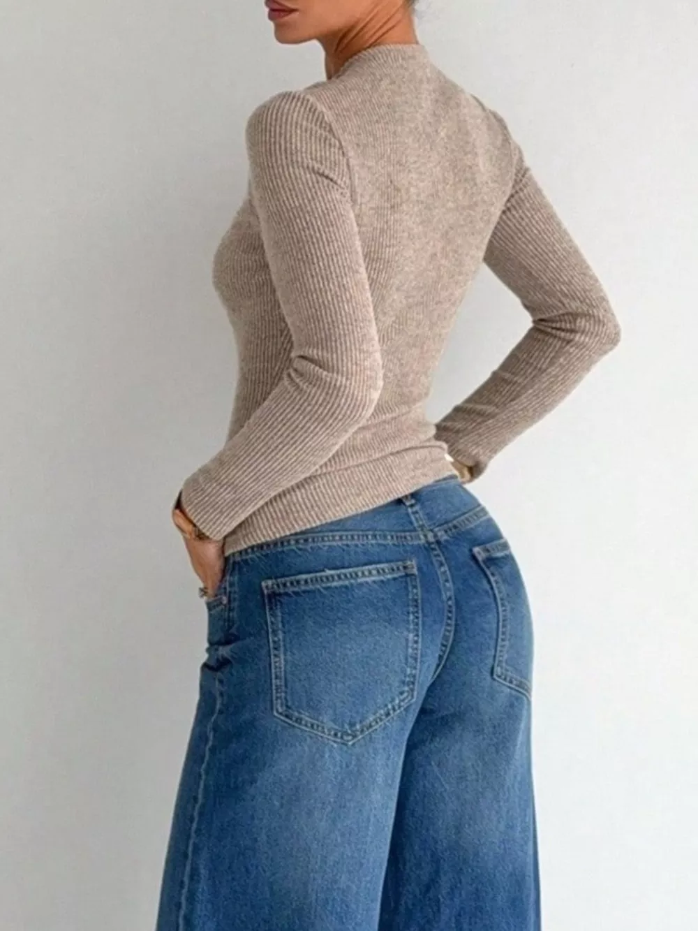 Ribbed Knit Long Sleeve T-Shirt with Metal Ring Cutout Detail, image 6
