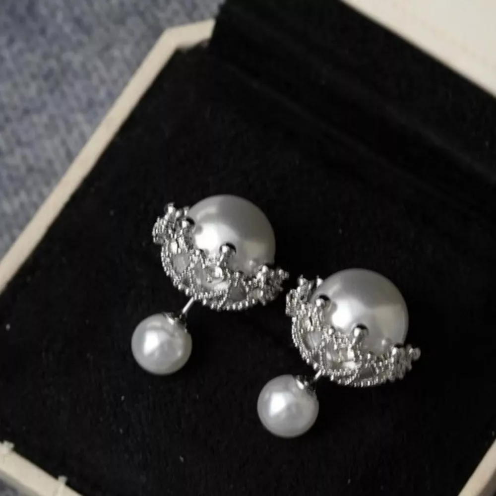 Pearl Stud Earring
