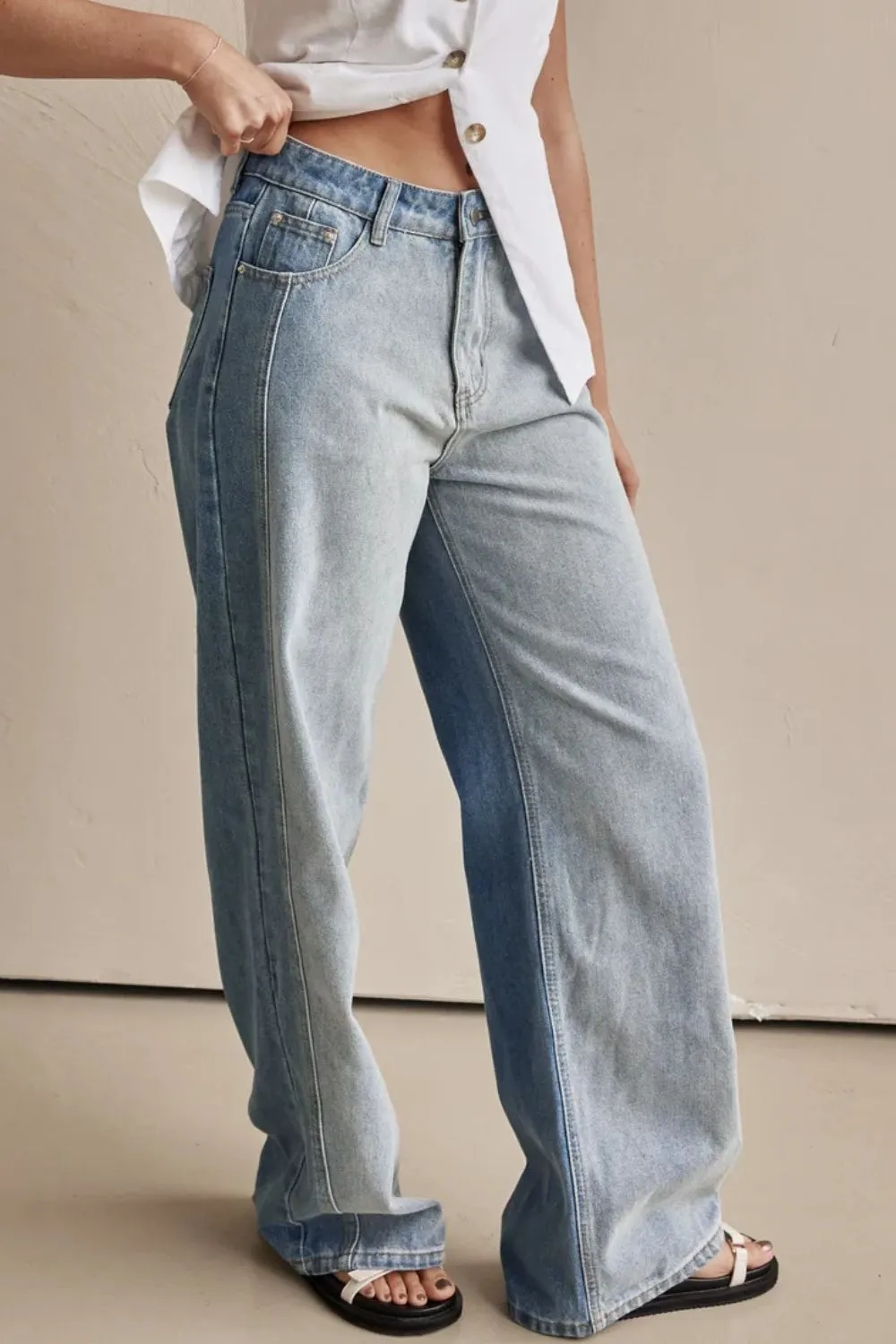 Contrast Straight Leg Jeans with Pockets, image 5