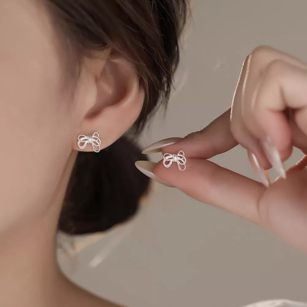 925 Sterling Silver Bow Knot Stud Earrings