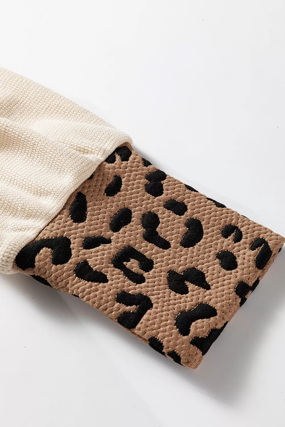 Contrast Leopard Star Patchwork Detail Raw Seam Baggy Sweatshirt, image 8