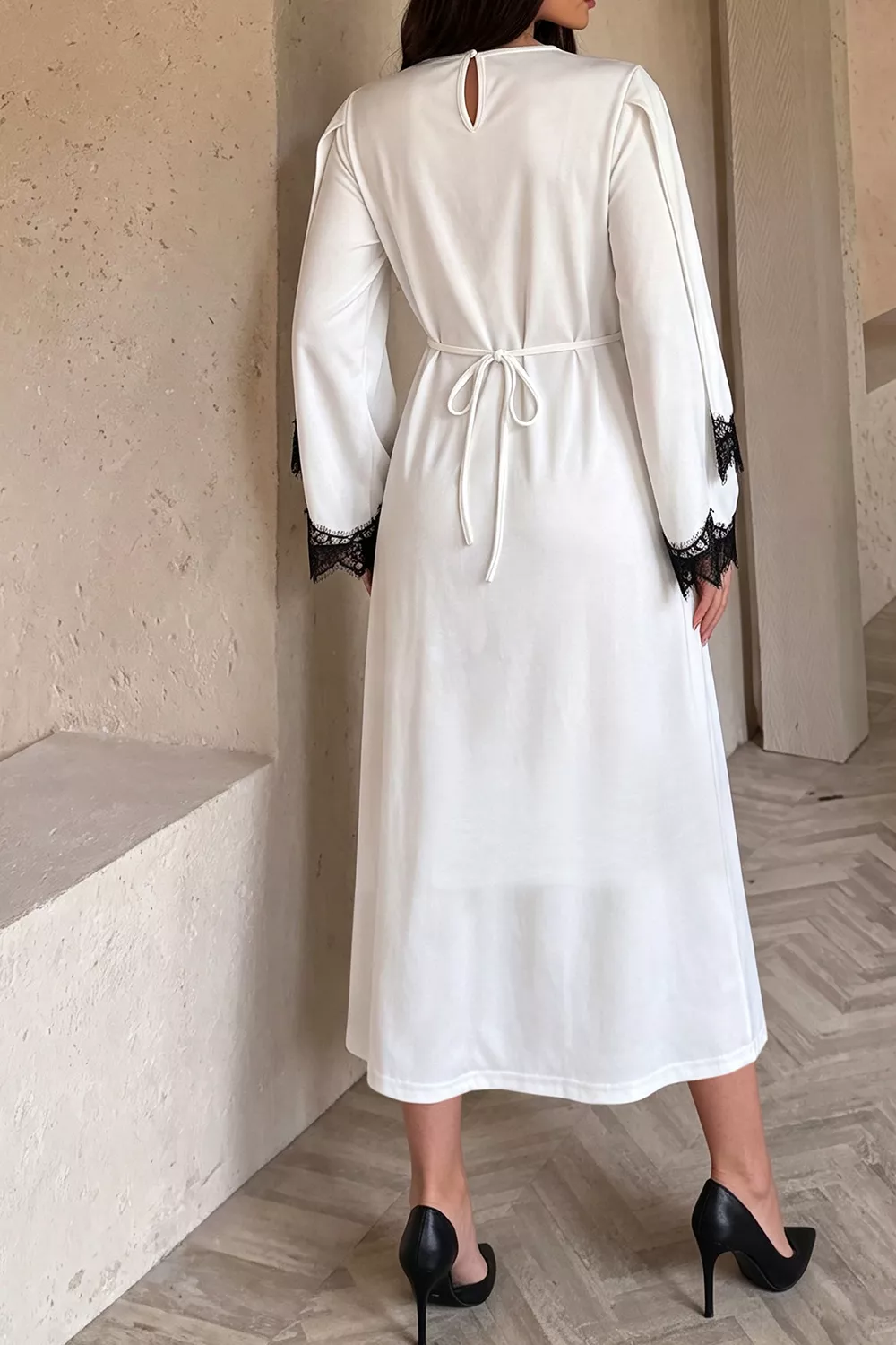 Lace Trim Round Neck Midi Dress, image 2