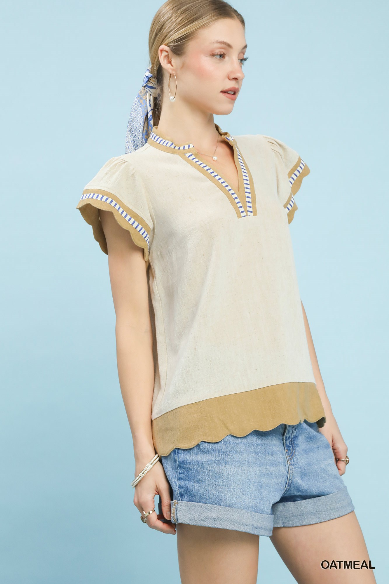 Contrast Scallop Trim Top, image 3