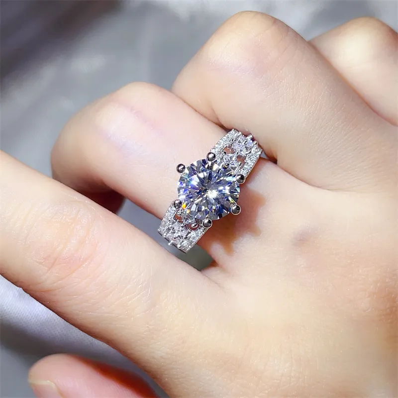 3 Carat 925 Sterling Silver Moissanite Ring, image 2
