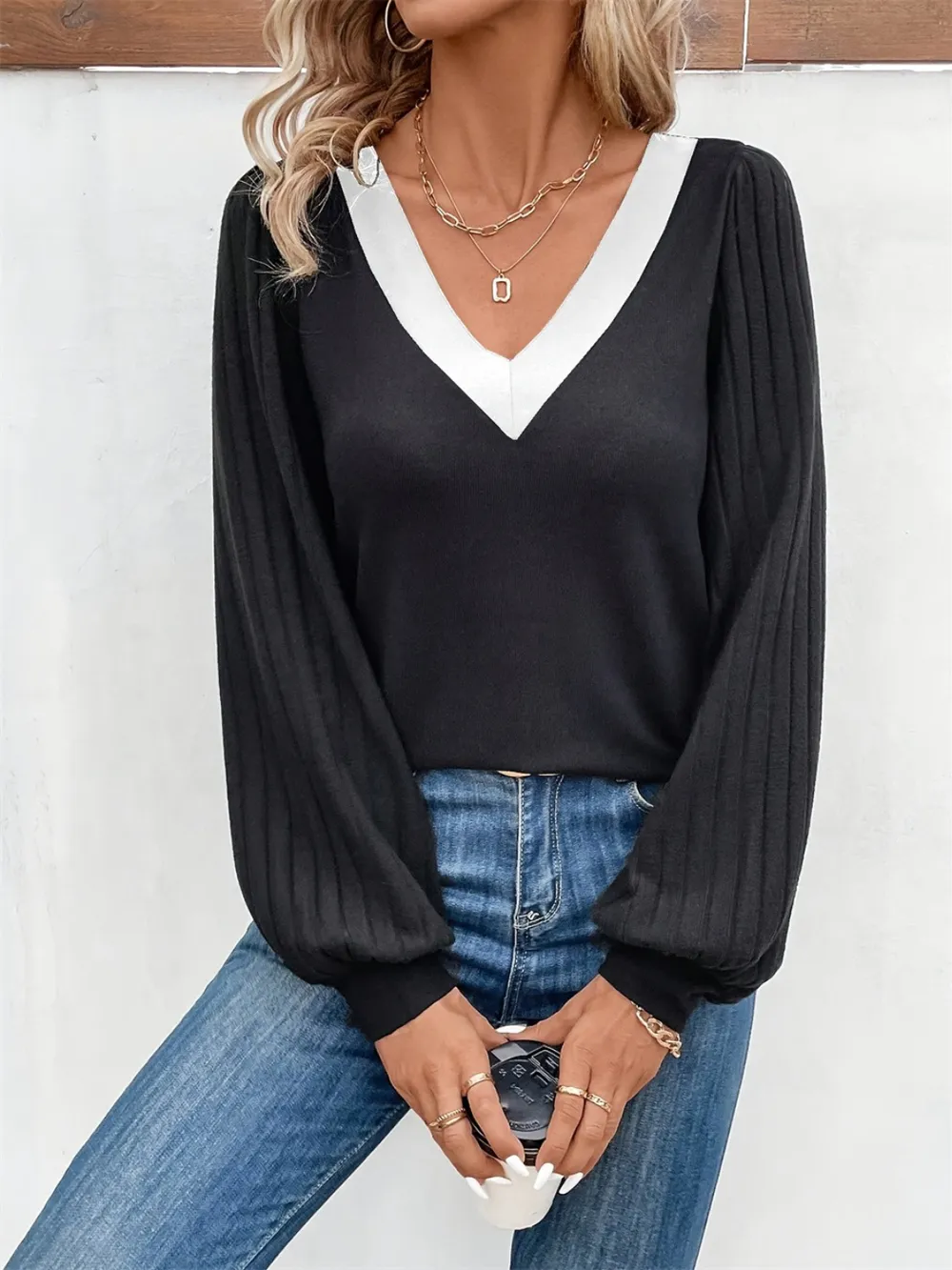 Contrast V-Neck Long Sleeve T-Shirt, image 5