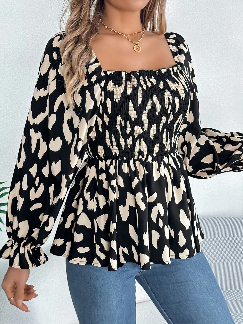 Square Neck Flounce Sleeve Blouse, image 3