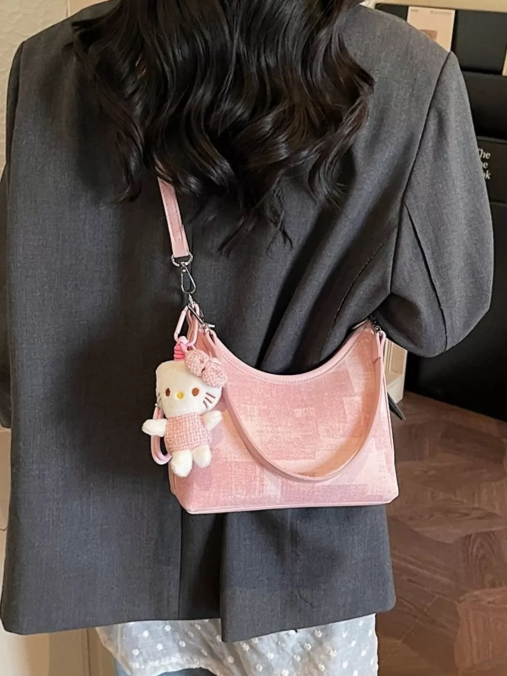 Adjustable Strap Shoulder Bag, image 10