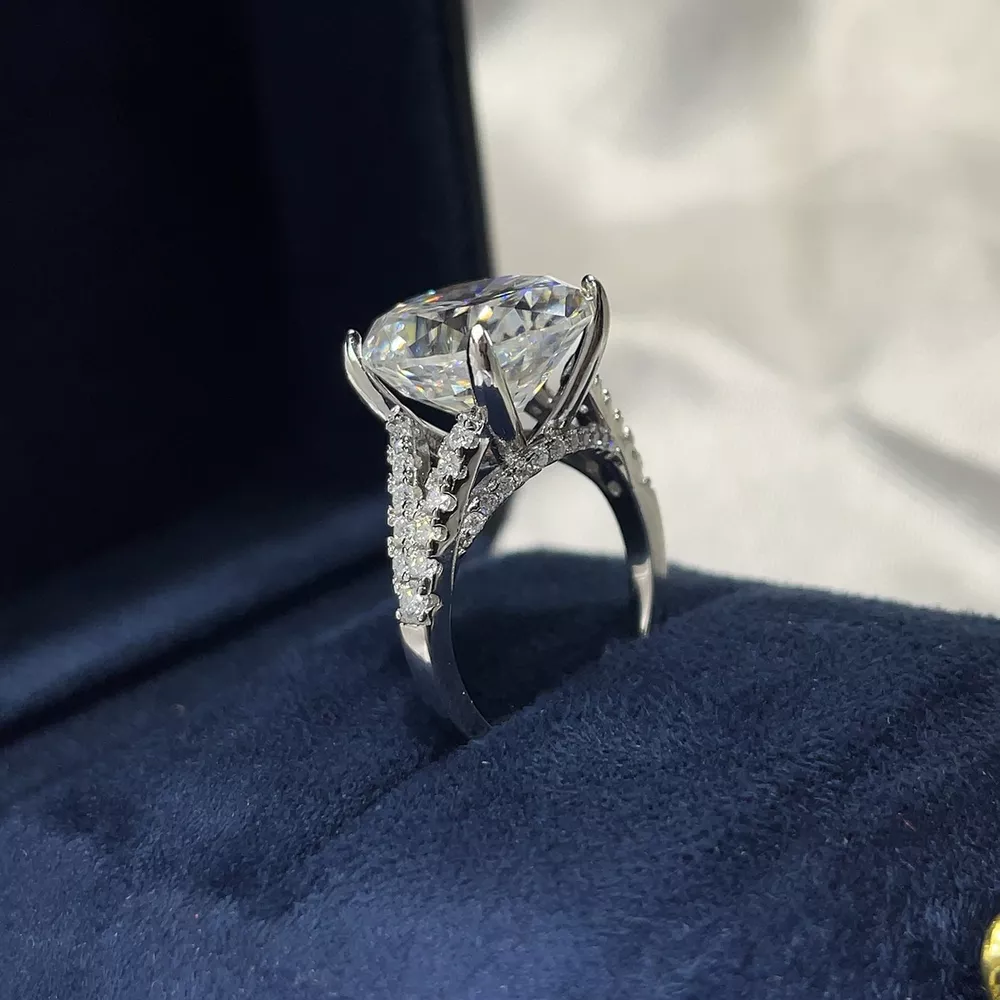 10 Moissanite 925 Sterling Silver Ring, image 4
