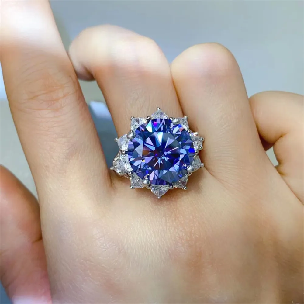 10 Carat Moissanite 925 Sterling Silver Ring, image 4