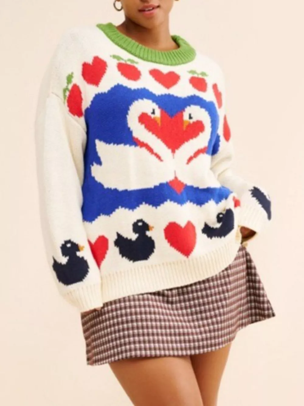 Swan Heart Pattern Round Neck Sweater