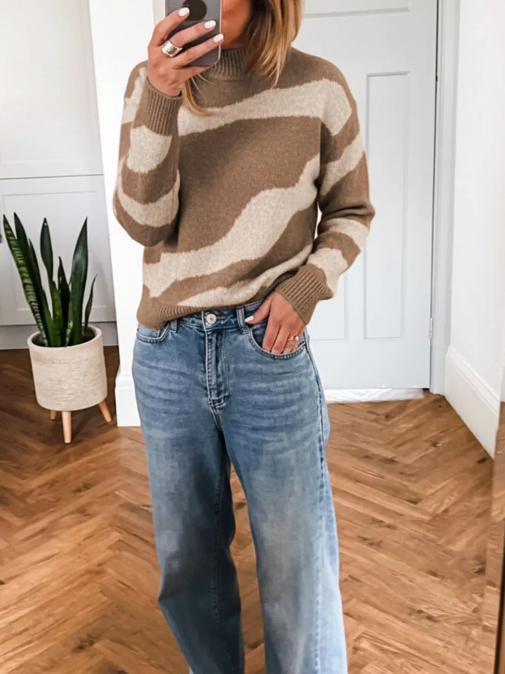 Contrast Long Sleeve Sweater, image 2