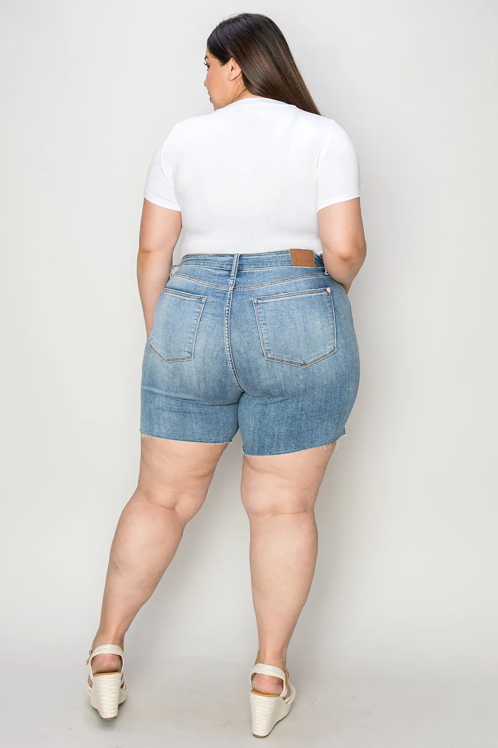 Full Size High Waist Raw Hem Denim Shorts, image 9