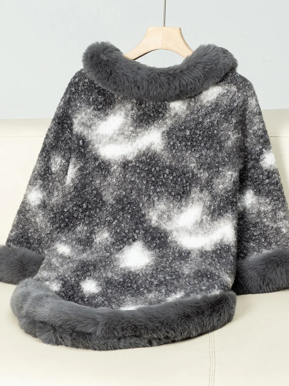 Furry Contrast Three-Quarter Poncho, image 13