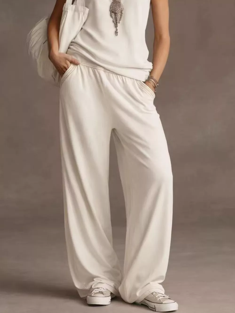 Sleeveless V-Neck Tank and Wide-Leg Pants Set, image 6