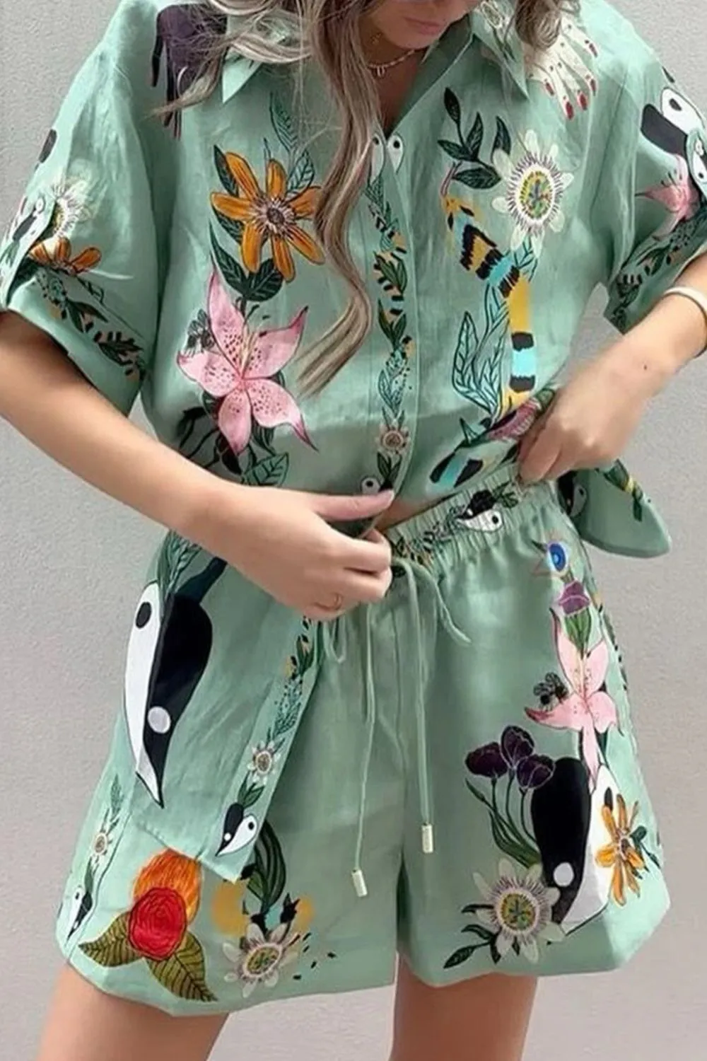 Tropical Paradise Floral Print Shirt and Shorts Set, image 2