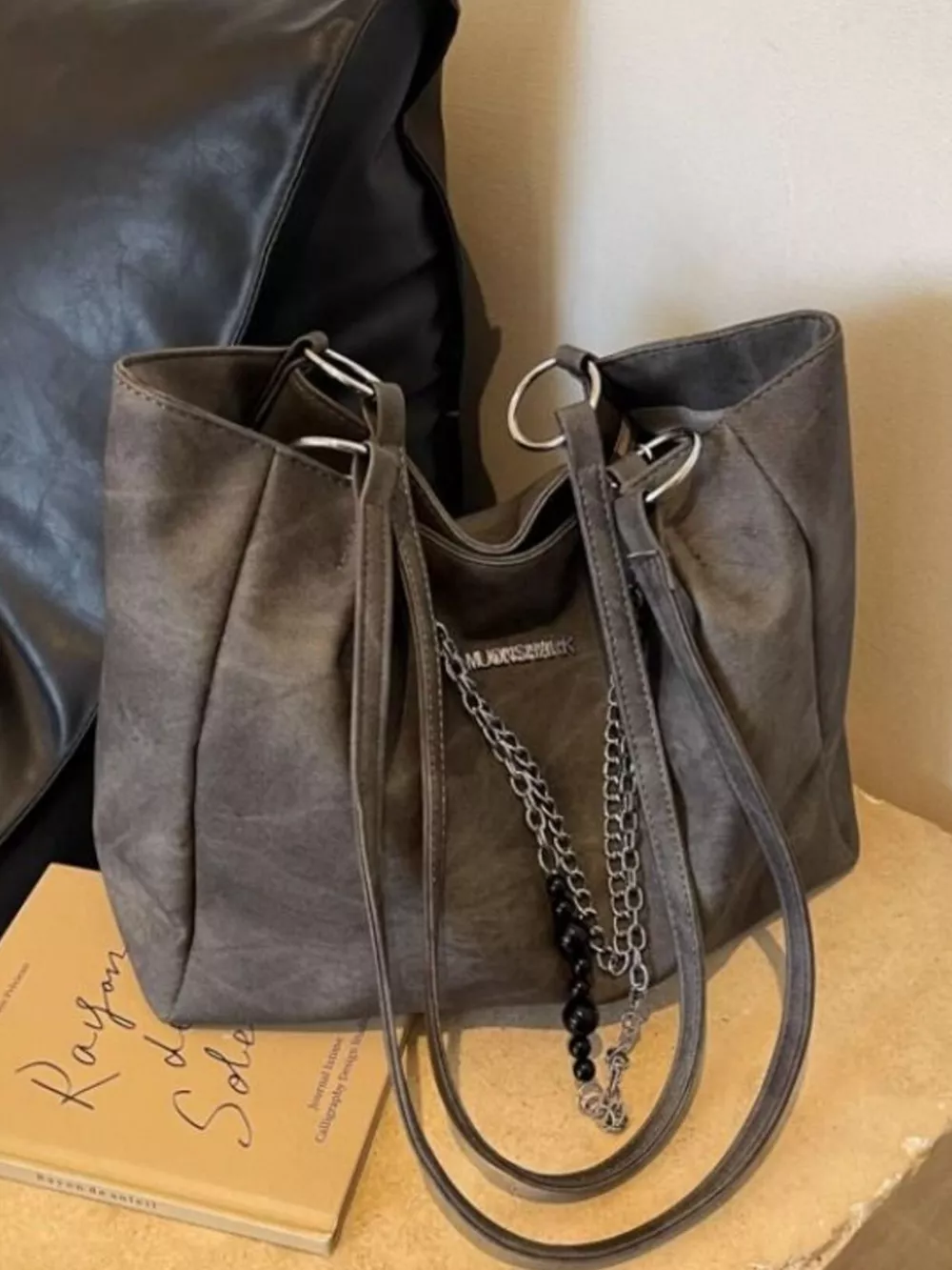 Chain Decor Shoulder Bag, image 2