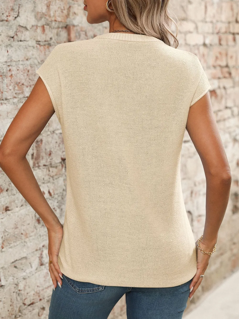 V-Neck Short Sleeve Knit Top, image 6