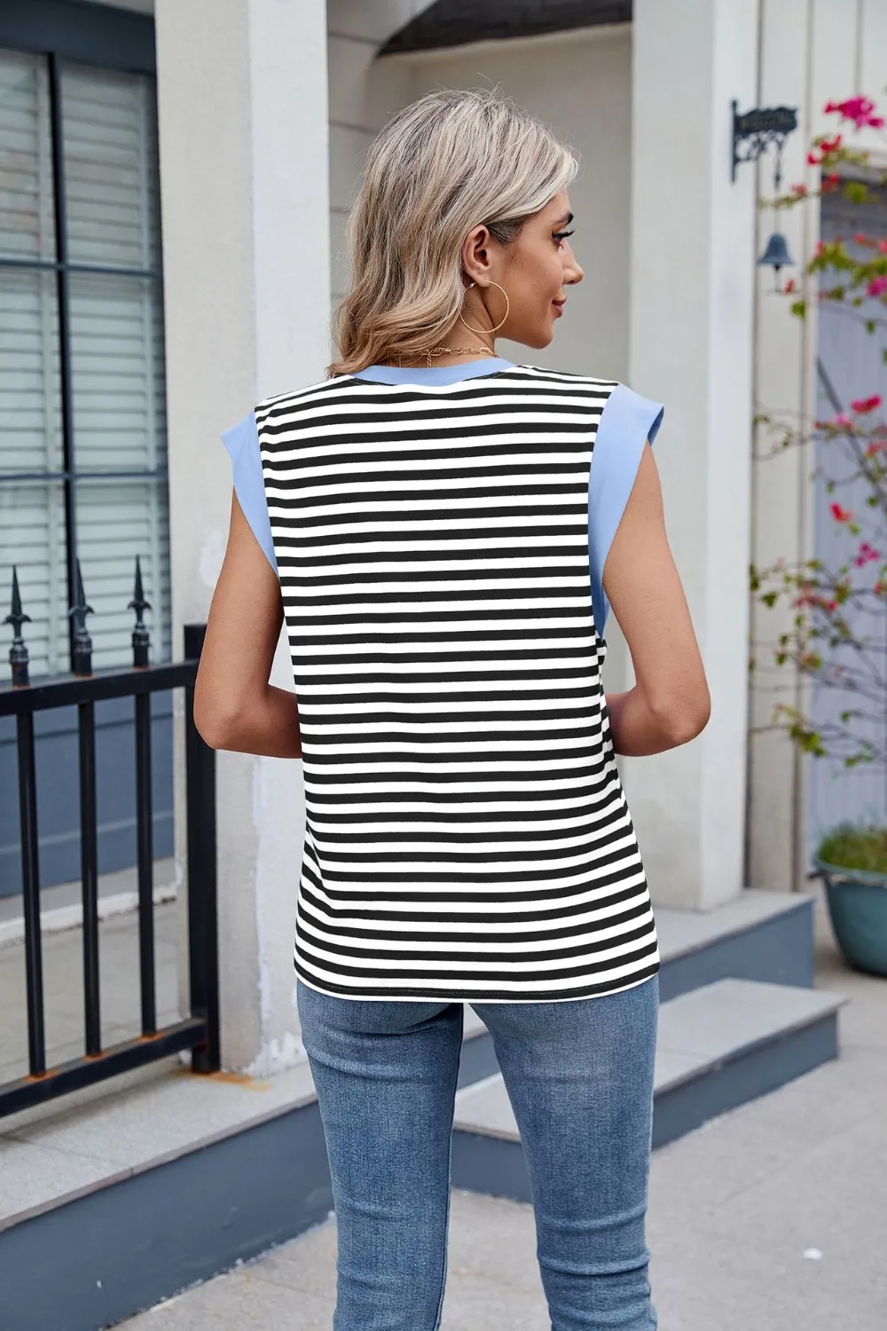 Contrast Striped Round Neck T-Shirt, image 9
