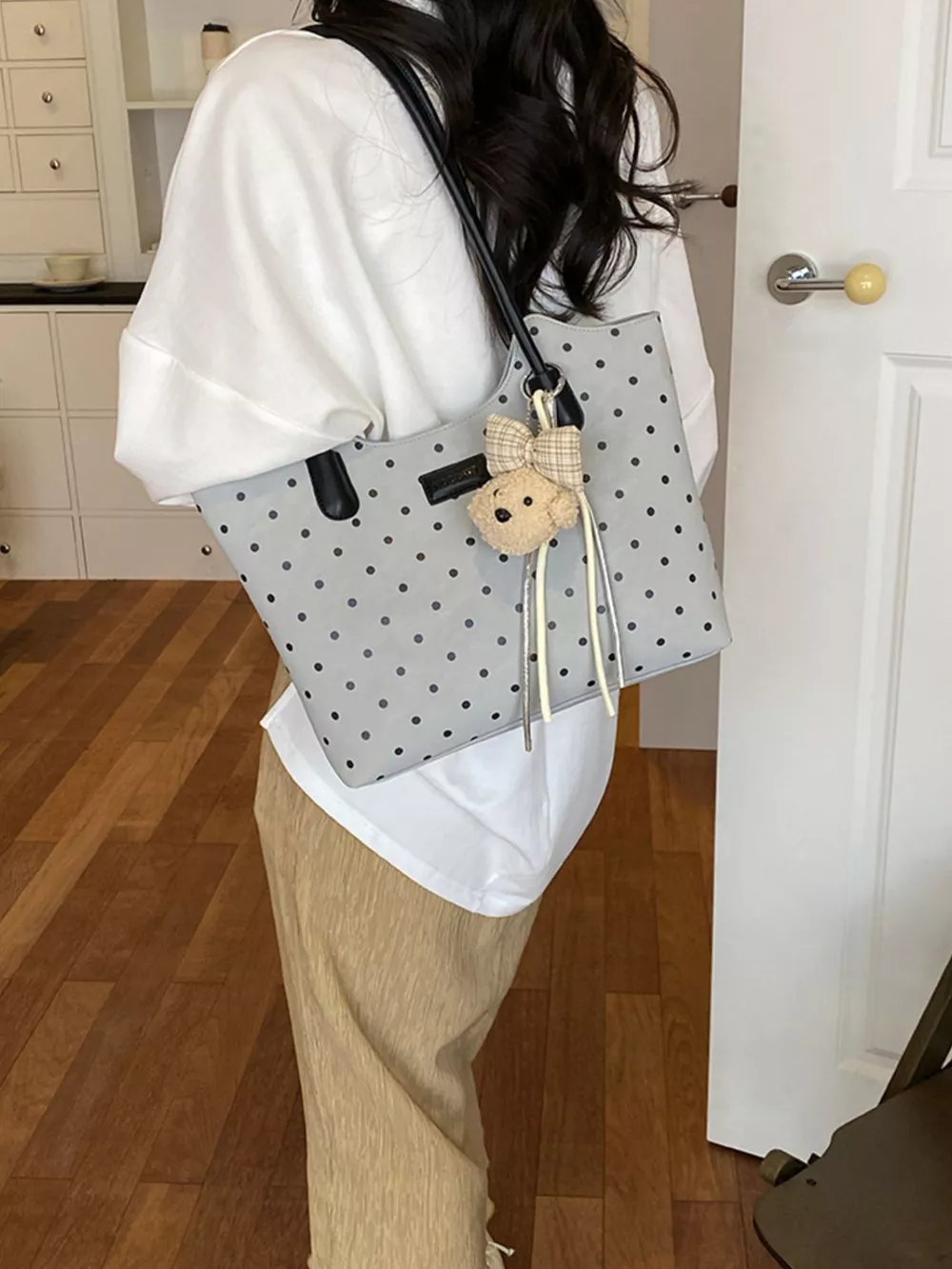 Polka Dot Shoulder Bag, image 3