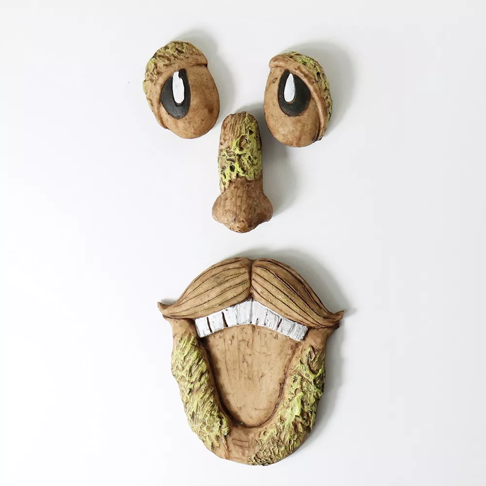 Tree Face Decorative Object with Realistic Wood Texture, image 7