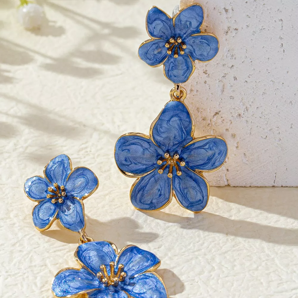 Flower Dangle Earrings, image 3