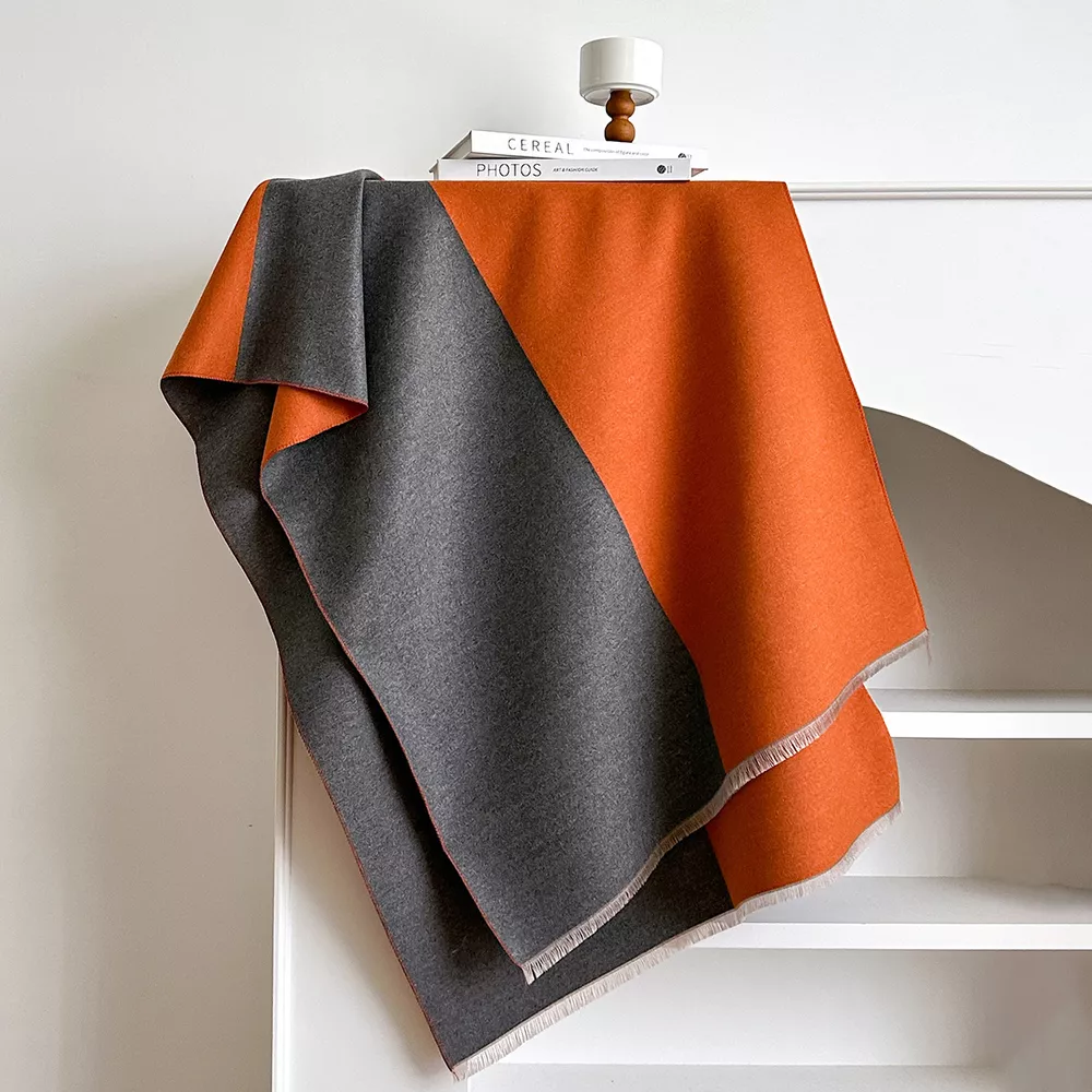 Two-Tone Raw Hem Scarf, image 3