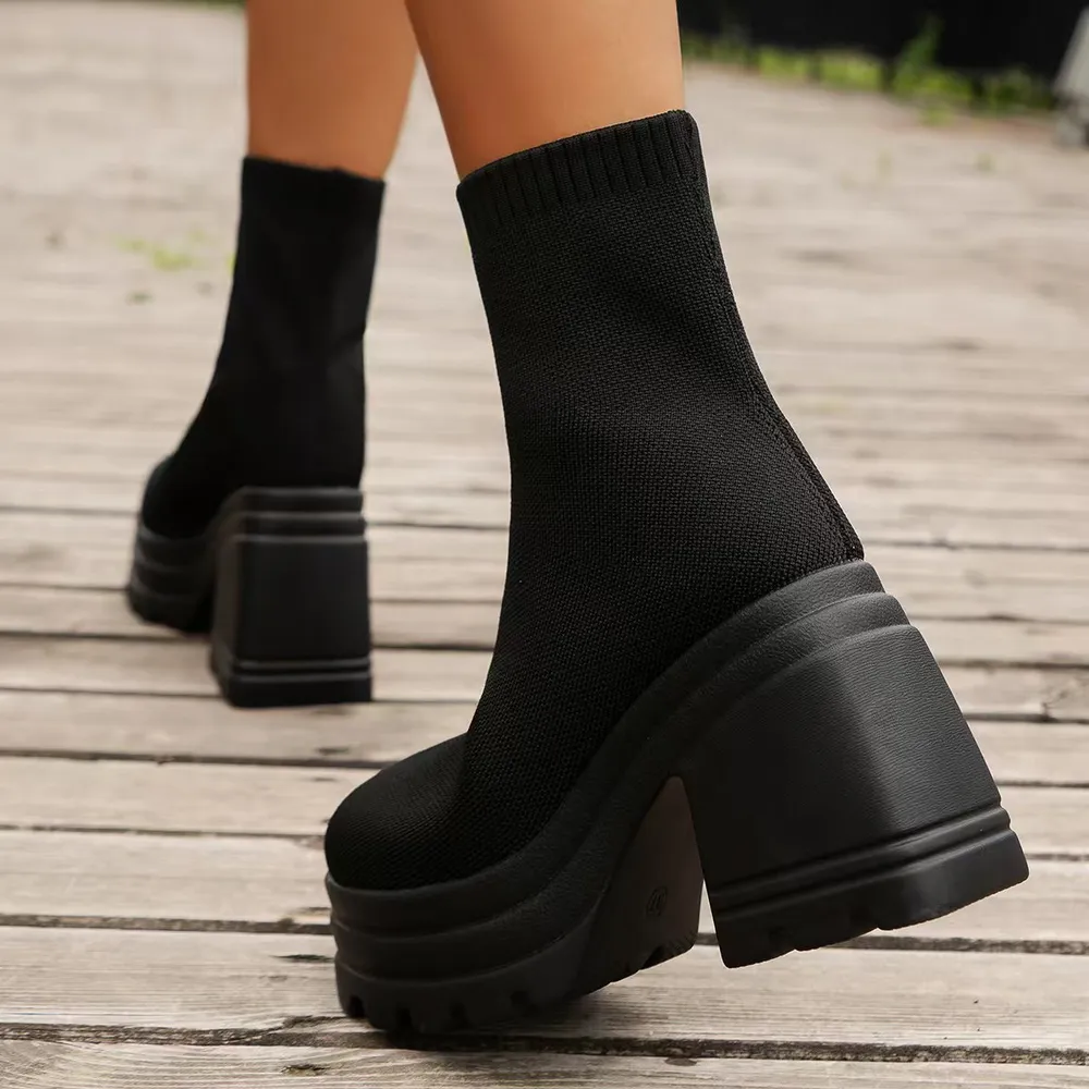 Round Toe Block Heel Boots, image 2