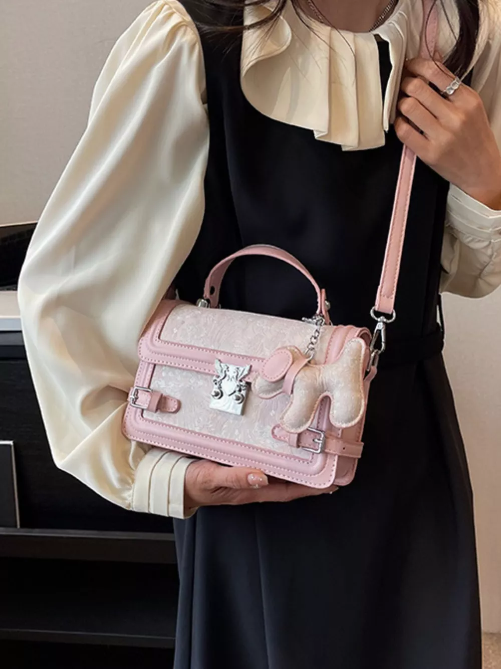 Adjustable Strap Flap Crossbody Bag, image 5