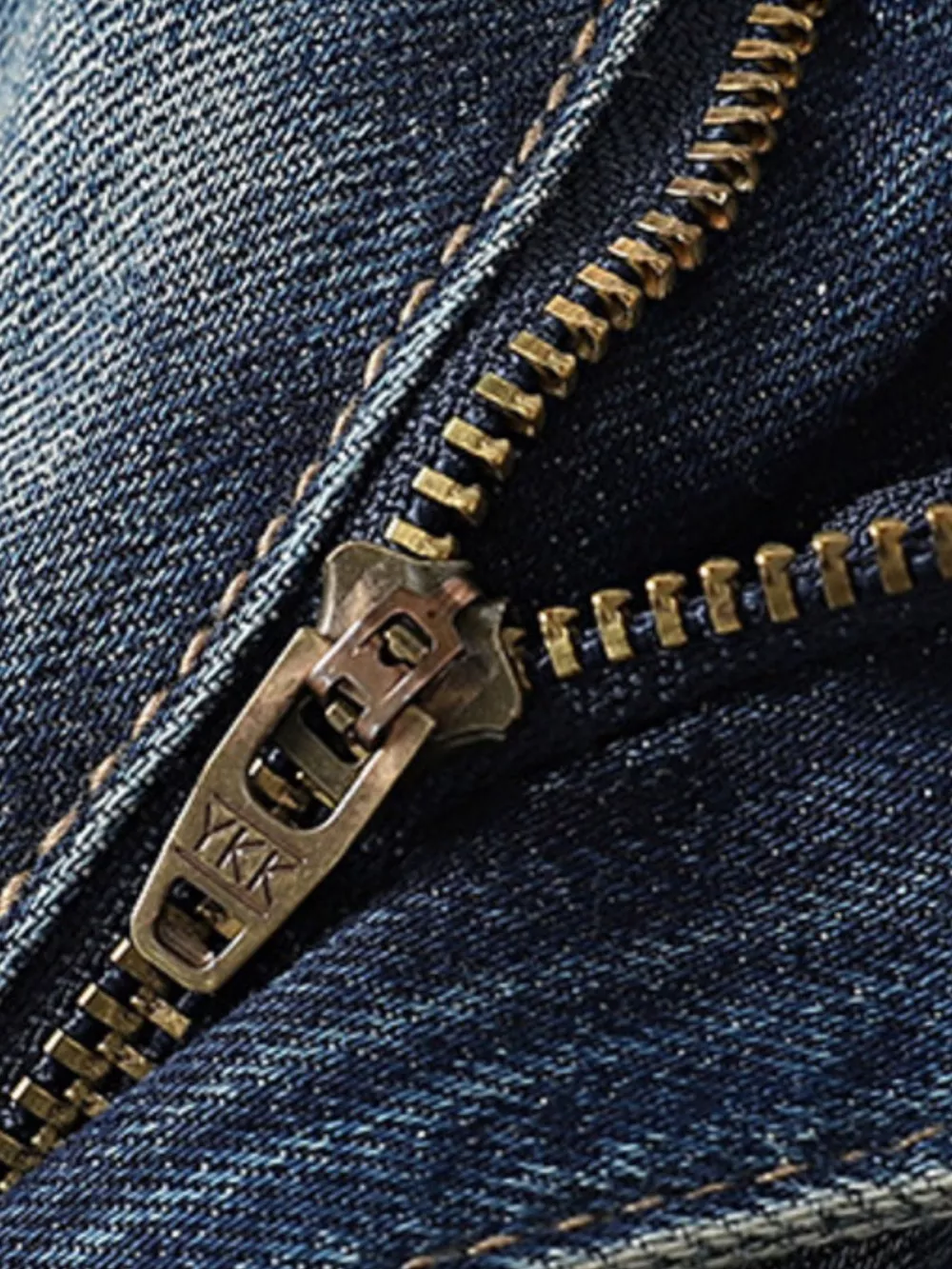 Men's Distressed Loose Fit Jeans, image 7
